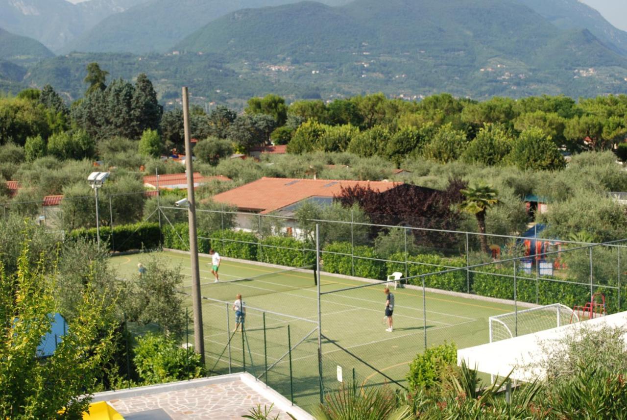Happy Camp Mobile Homes In Villaggio Turistico Internazionale Eden * San Felice del Benaco